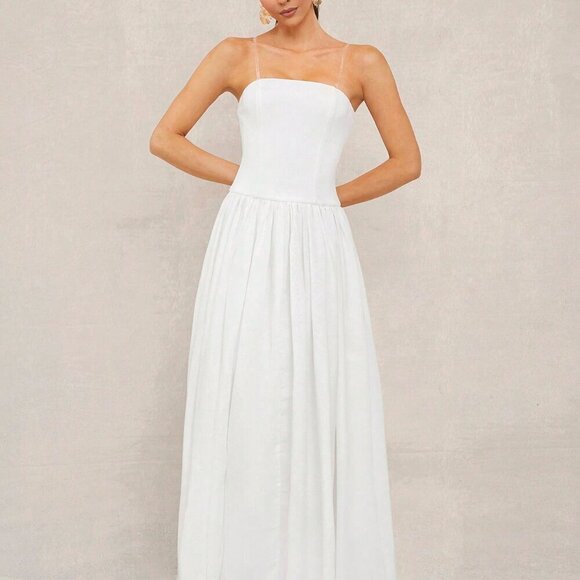 White Boho Women's Beach Vacation Long Dress With Bandeau Top - Picture 3 of 7